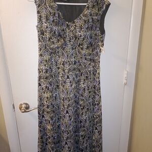 Elegant Multicolor Patterned Dress